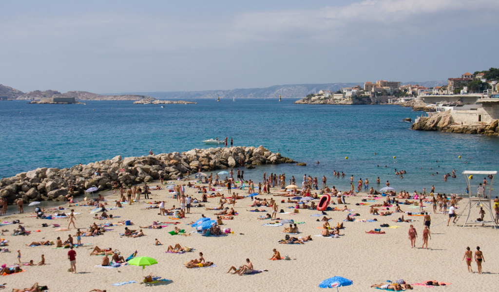 Пляж в городе Марсель, Франция