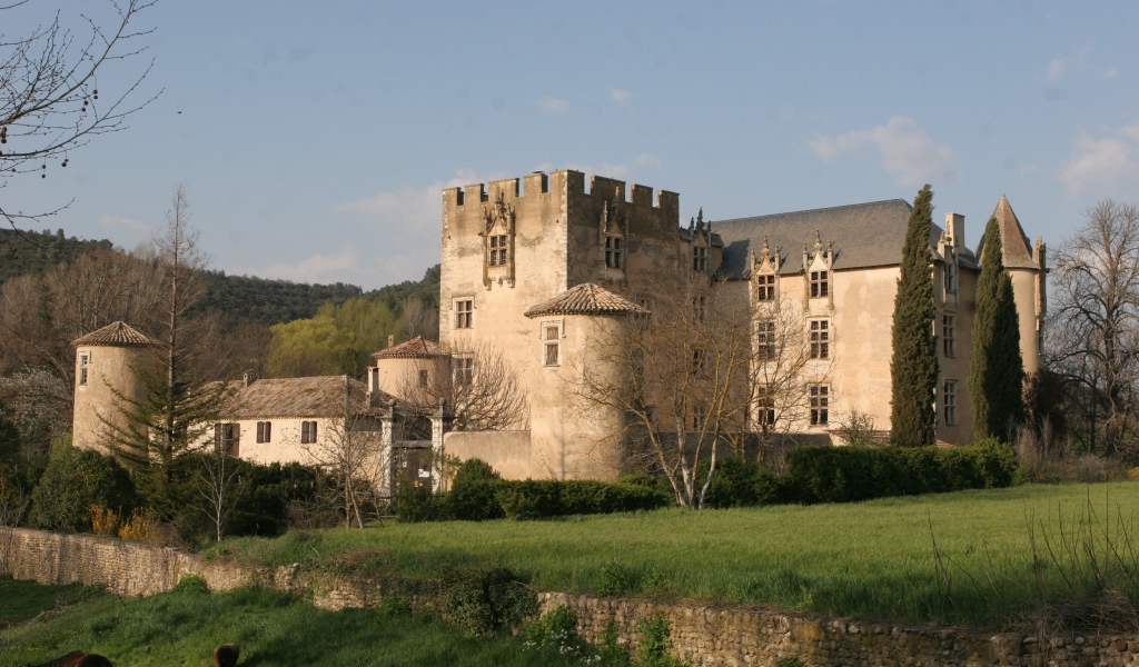 Замок в Провансе, Франция