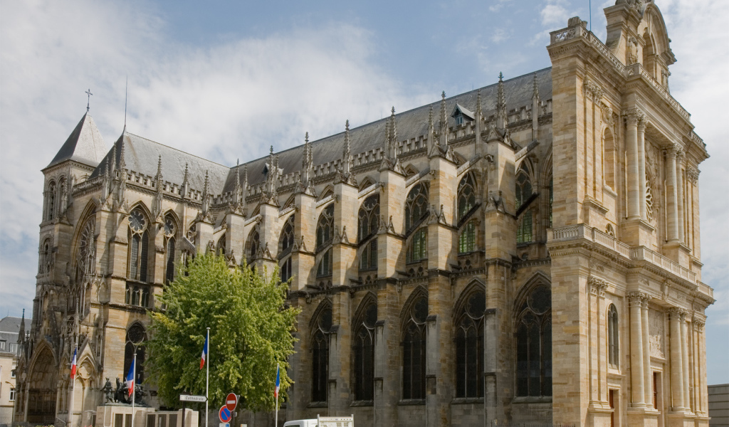 Собор в провинции Шампань, Франция