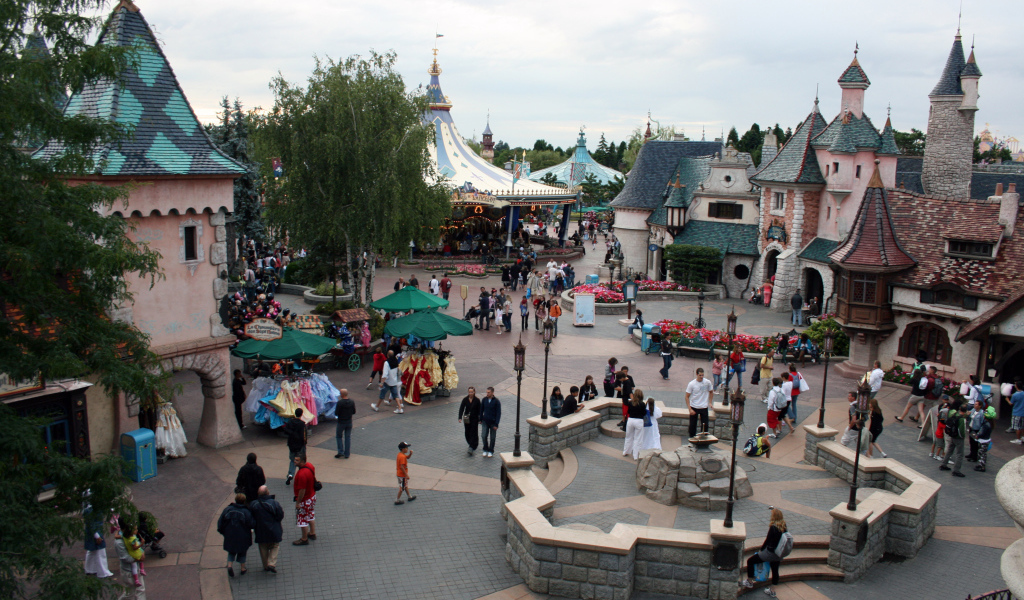 Отдых в Диснейленде, Франция