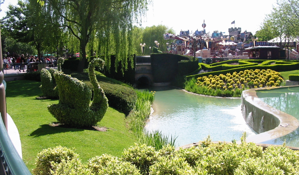 Живые скульптуры в Диснейленде, Франция