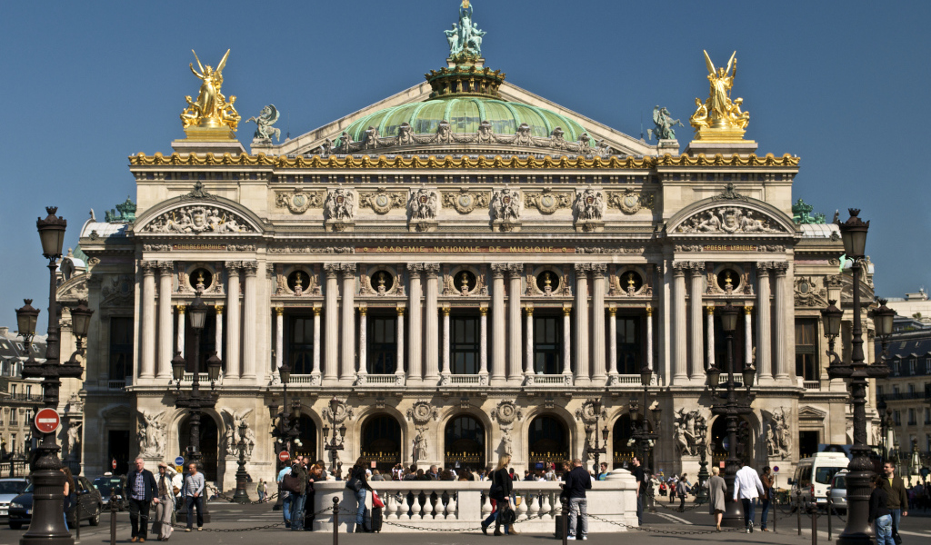 Опера в Париже, Франция