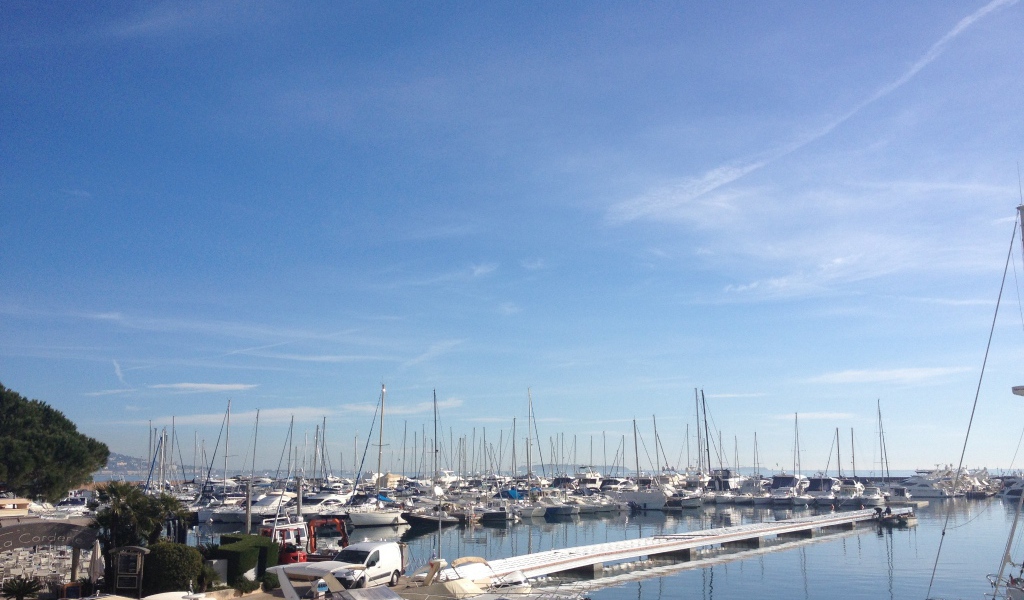 Порт на курорте Манделье ля Напуль, Франция