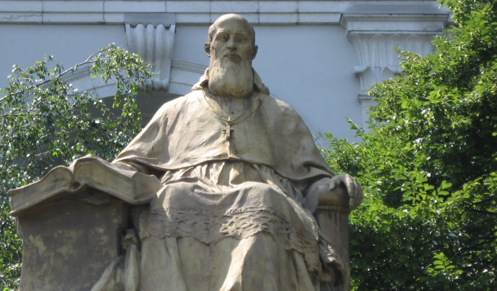 Статуя в городе Аннеси, Франция