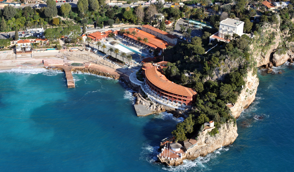 Летний отдых на Лазурном берегу, Франция