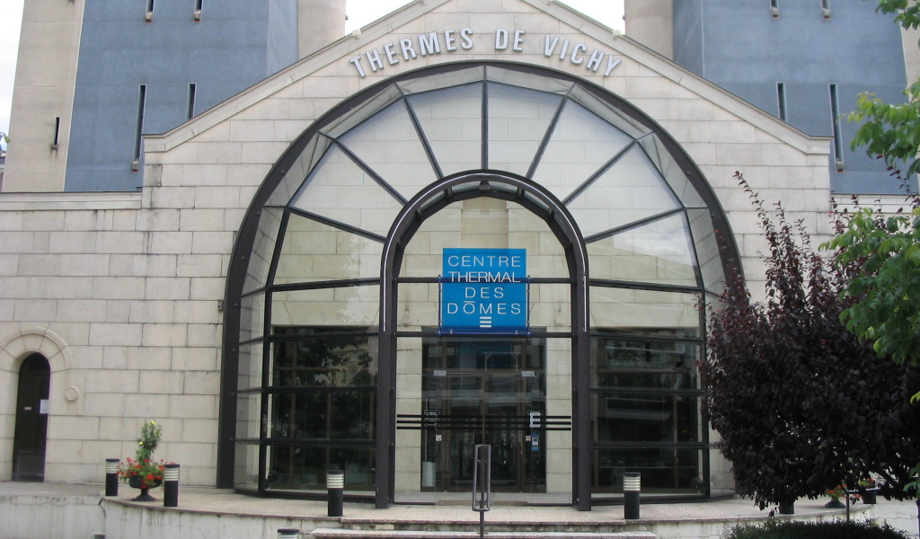 Термальный центр в городе Виши, Франция