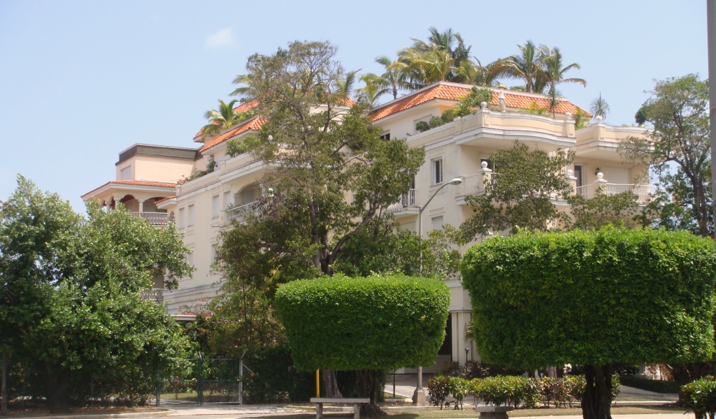 Вилла на курорте Мирамар Круести, Франция