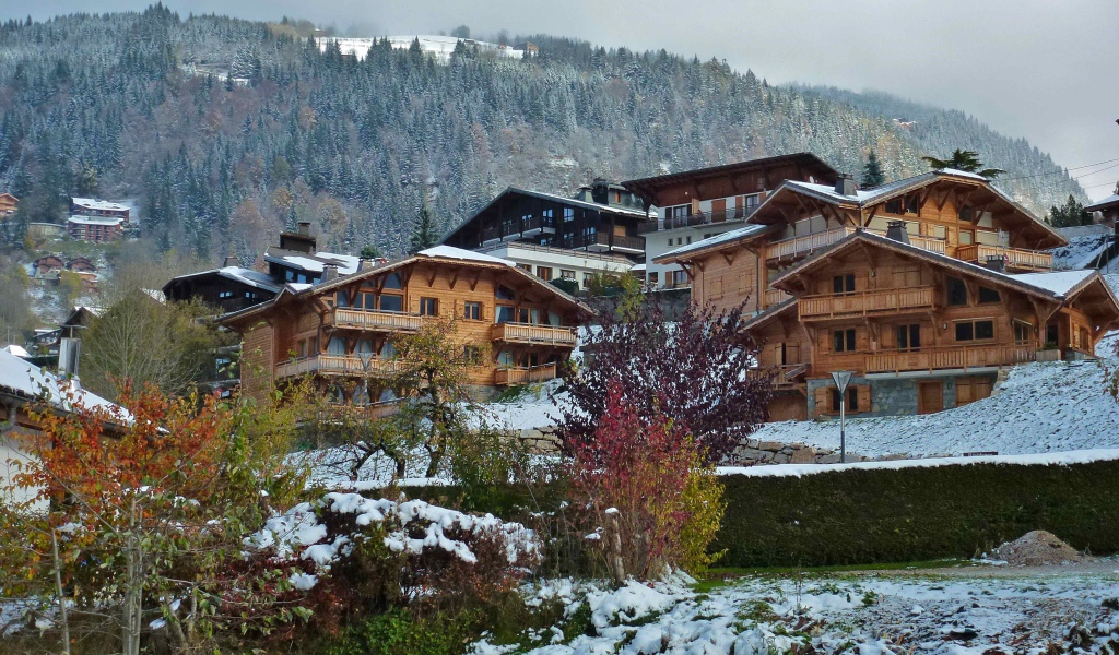 Зимний пейзаж в городе Аннеси, Франция