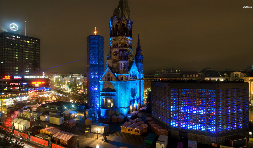 Ночной собор в Берлине