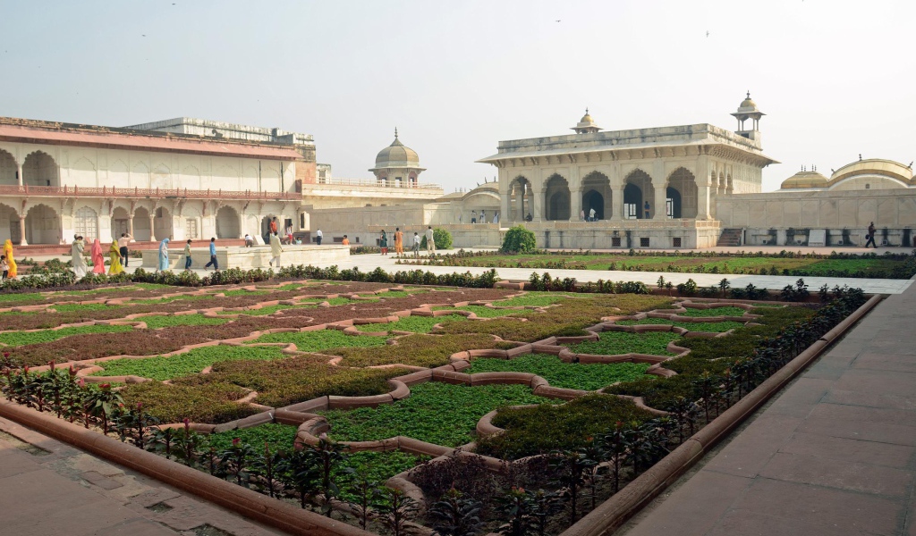 Ангури-Багх в Агре