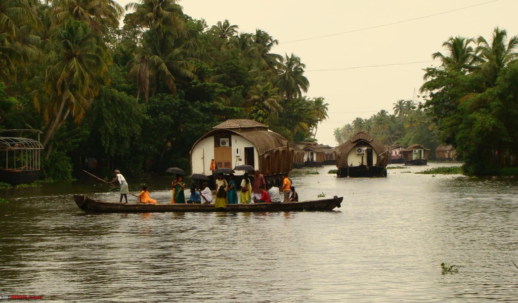 Осенний отпуск в Алапуже