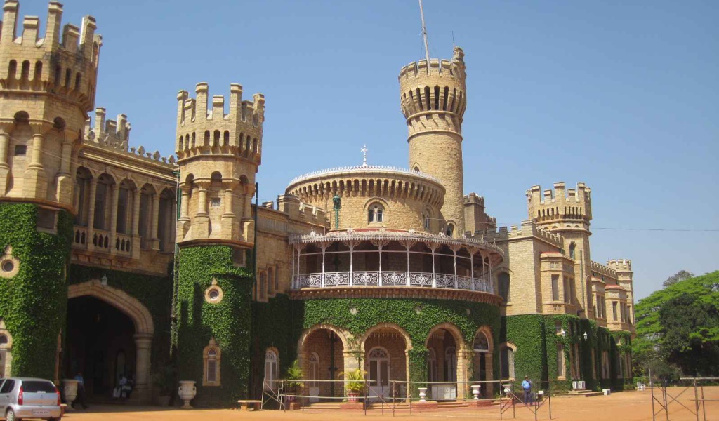 Красивый замок в Бангалоре