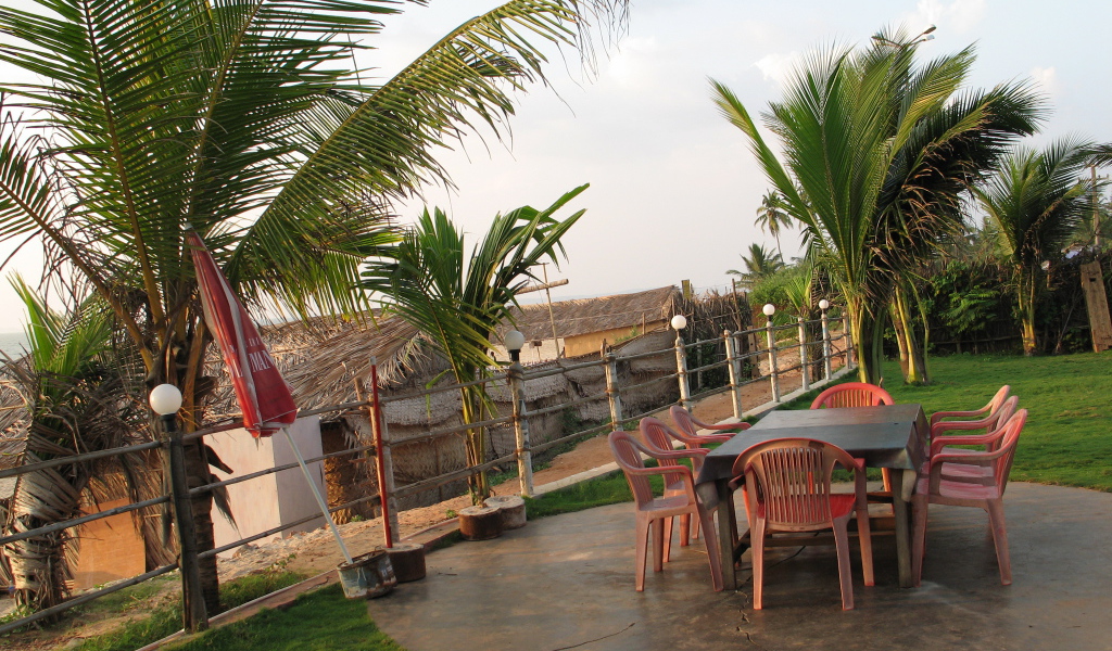 Красивые улицы в Бенаулиме