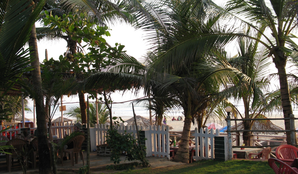 Красивый вид на Бенаулим