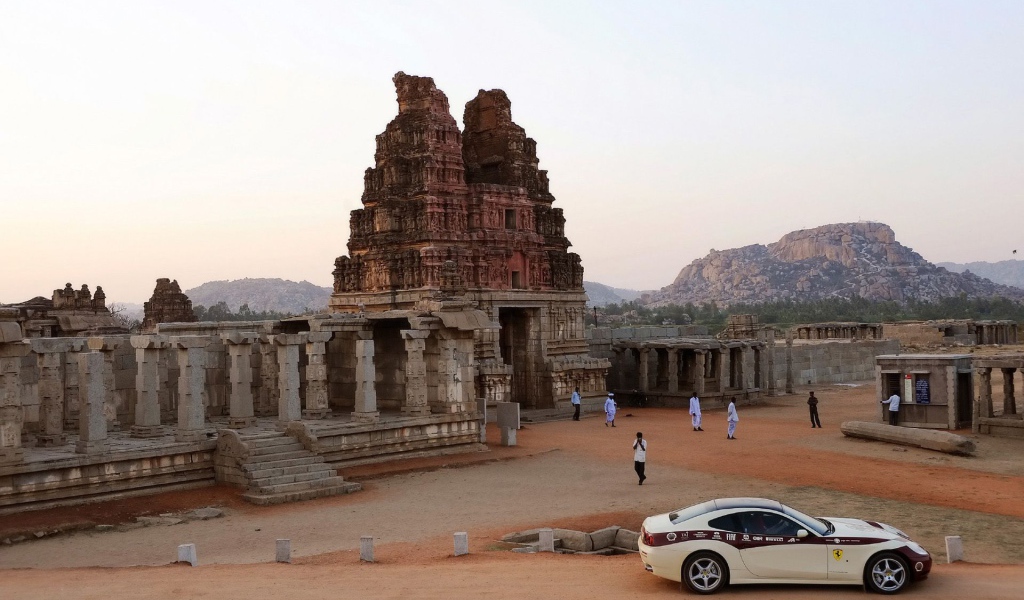 Феррари рядом с Мумбаи