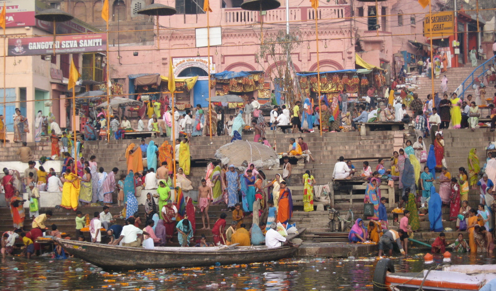 Столпотворение в городе Варанаси