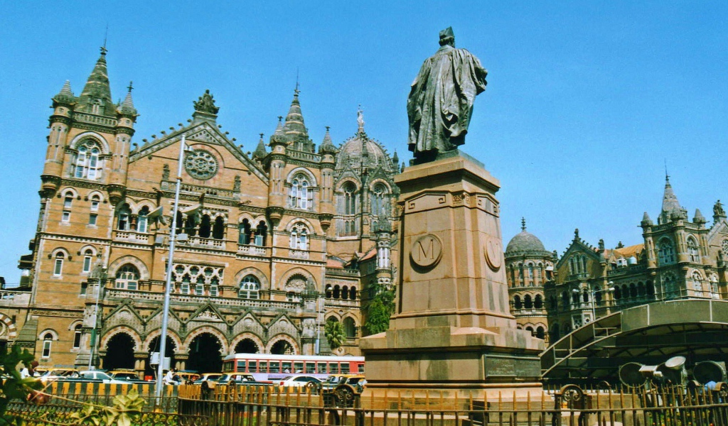 Железнодорожный вокзал в Мумбае
