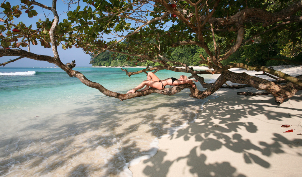 Отдых на пляже на Андаманских островах