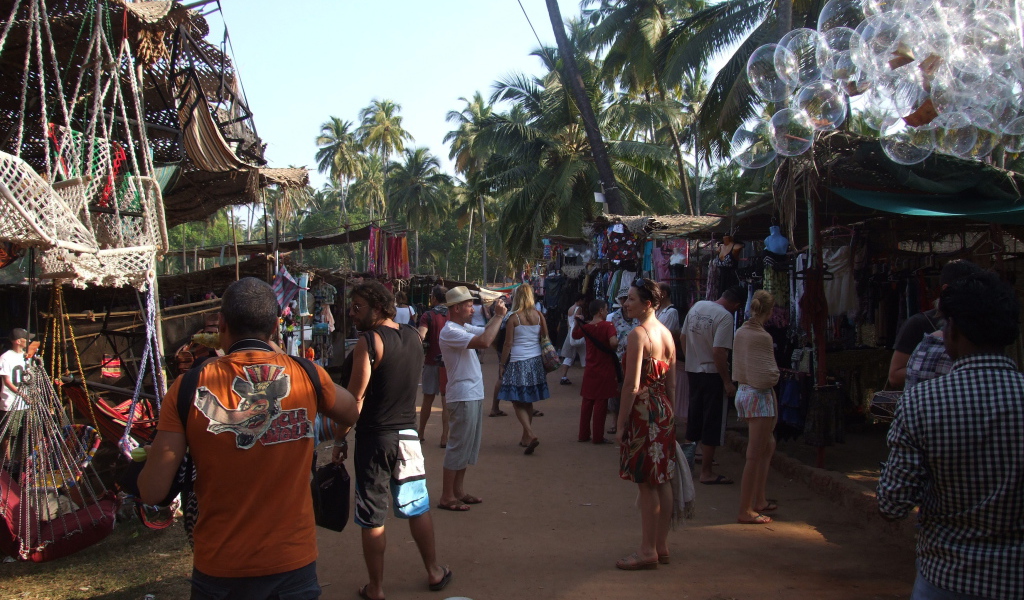 Известный рынок в Анджуне