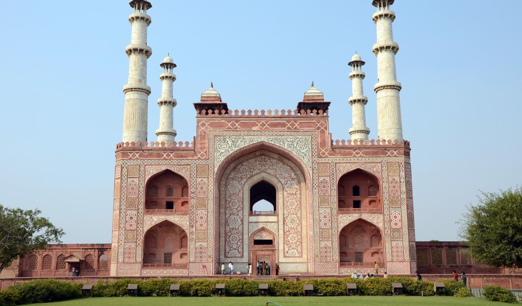 Гробница Акбара в Агре