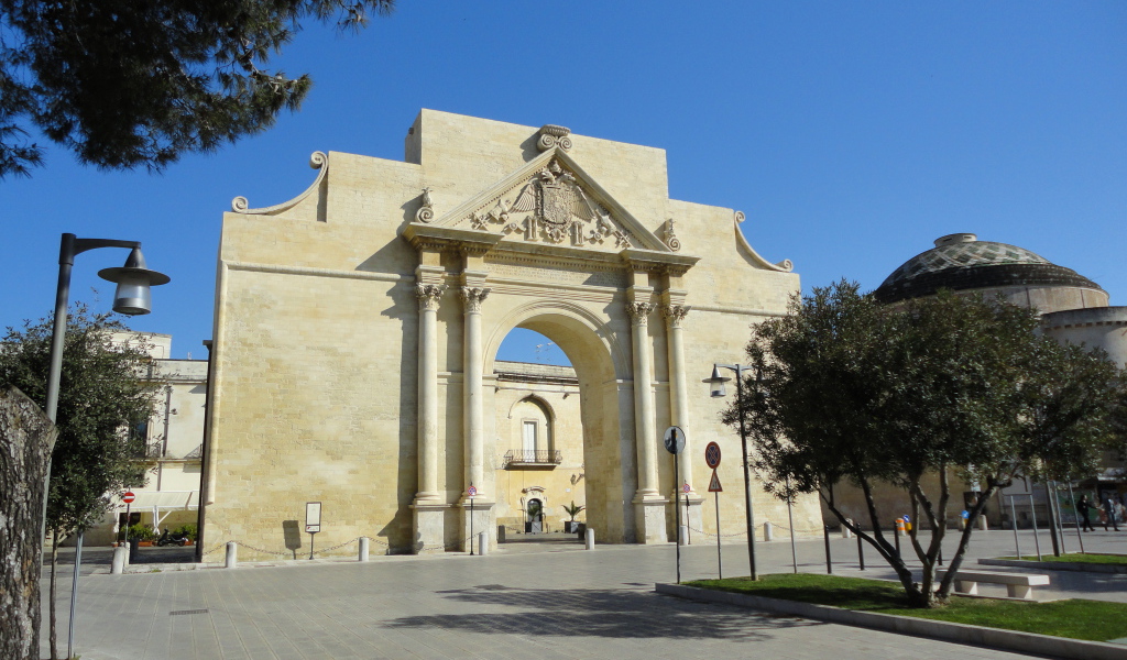 Арка в Неаполе, Италия