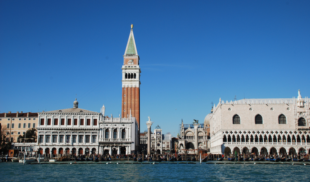 Колокольня собора в Венеции, Италия