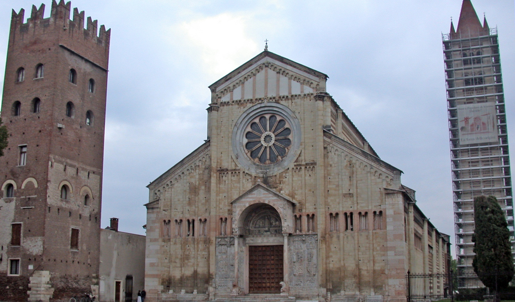 Собор в Вероне, Италия