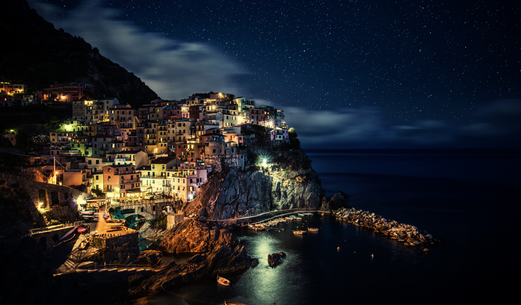 Город Манарола, Италия