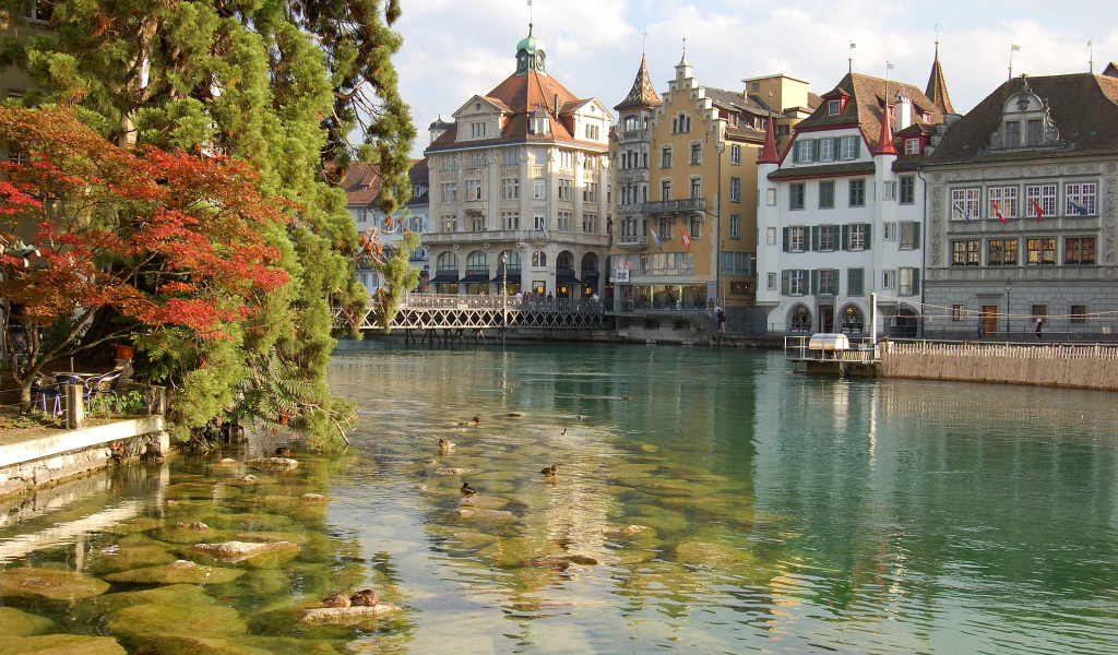 Набережная во Флоренции, Италия