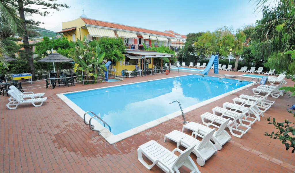 Гостиница на курорте Сан Бартоломео Аль Маре, Италия