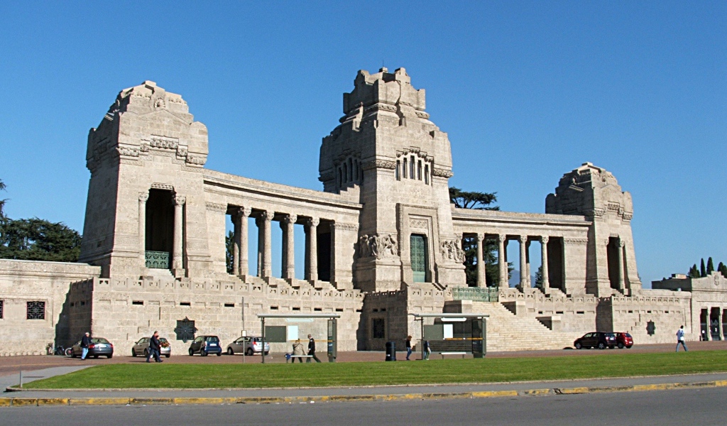 Памятник в Бергамо, Италия