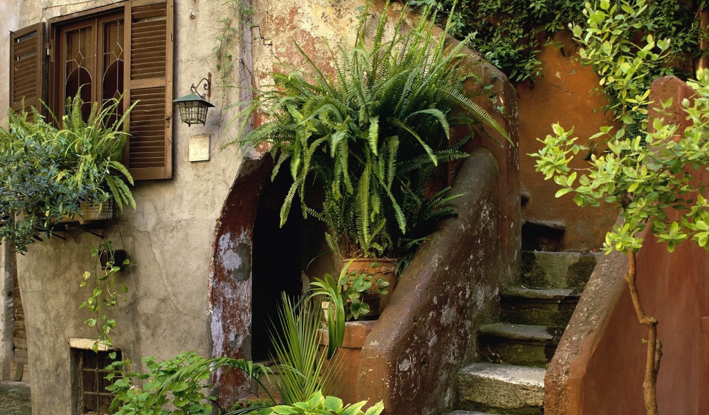 Старинный дом в Риме, Италия