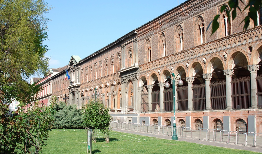 Дворец в Милане, Италия