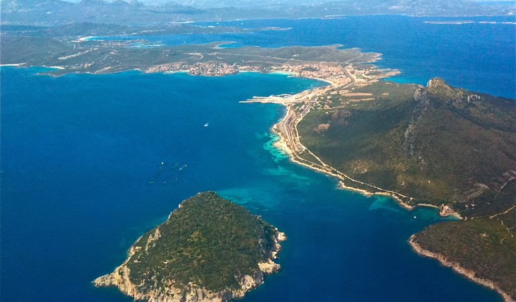 Панорама на курорте Коста Смеральда, Италия