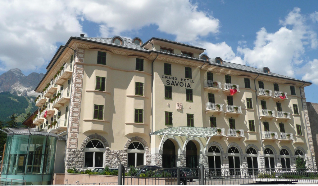 Отель Савоя на горнолыжном курорте Кортина д'Ампеццо, Италия