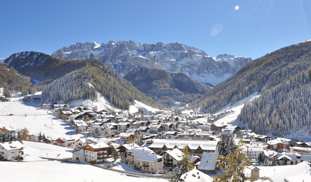 Горнолыжный курорт Валь Гардена, Италия