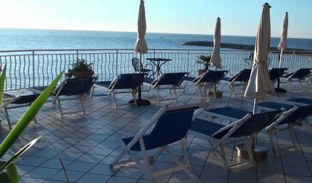 Весенний отдых на курорте Диано Марино, Италия