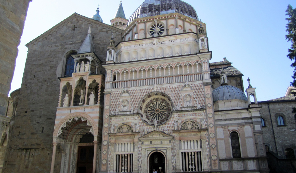 Церковь святой Марии в Бергамо, Италия
