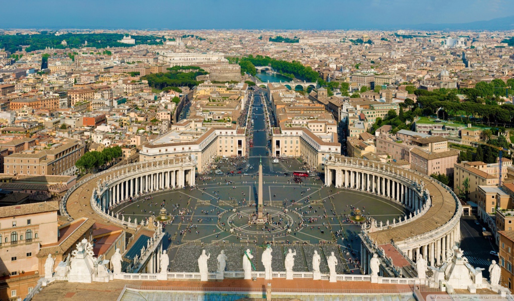 Площадь Святого Петра в Риме