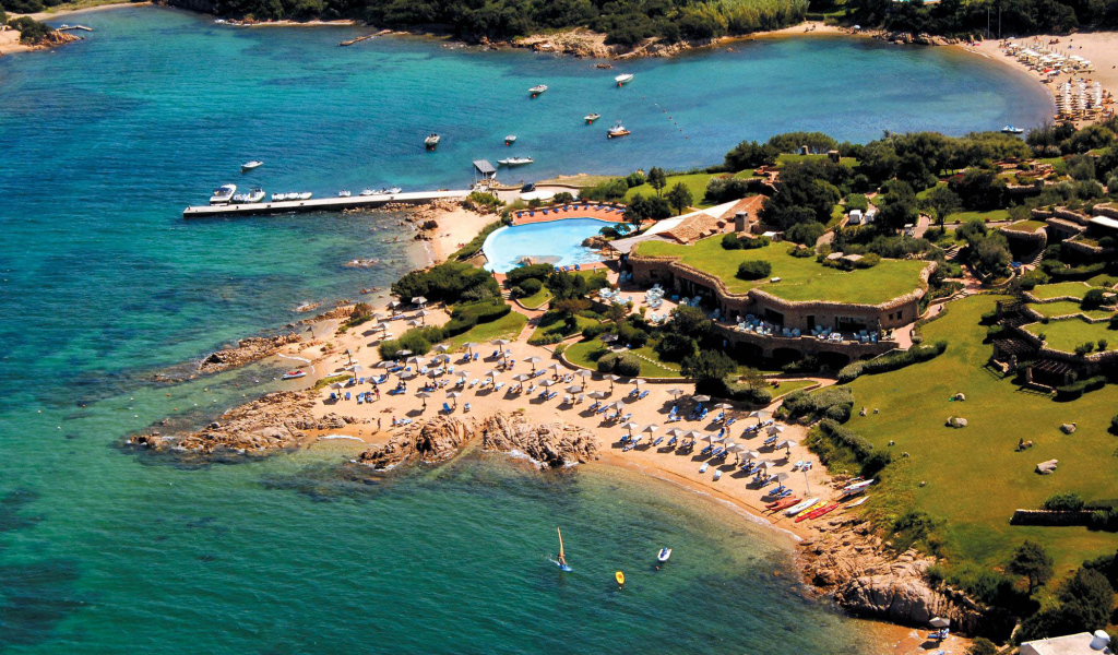 Курорт Коста Смеральда, Италия