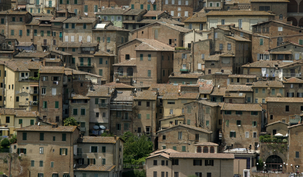 Городские дома в Сиене, Италия