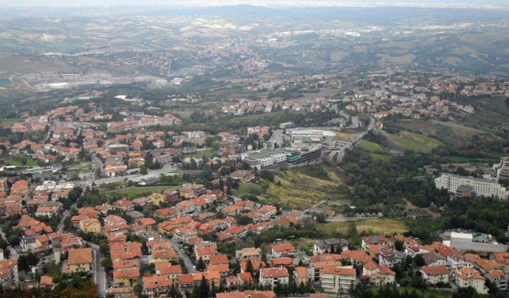 Вид с холма в Сан Марино, Италия