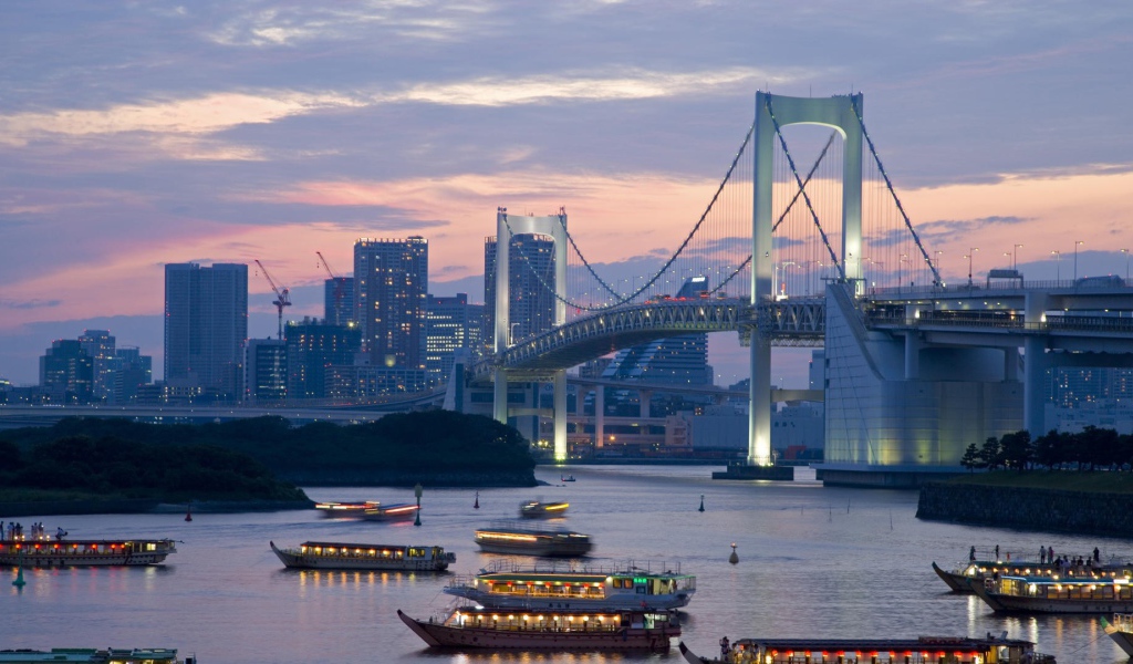Мост в Токио