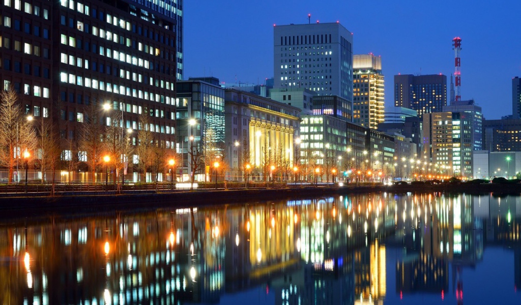 Набережная в Токио