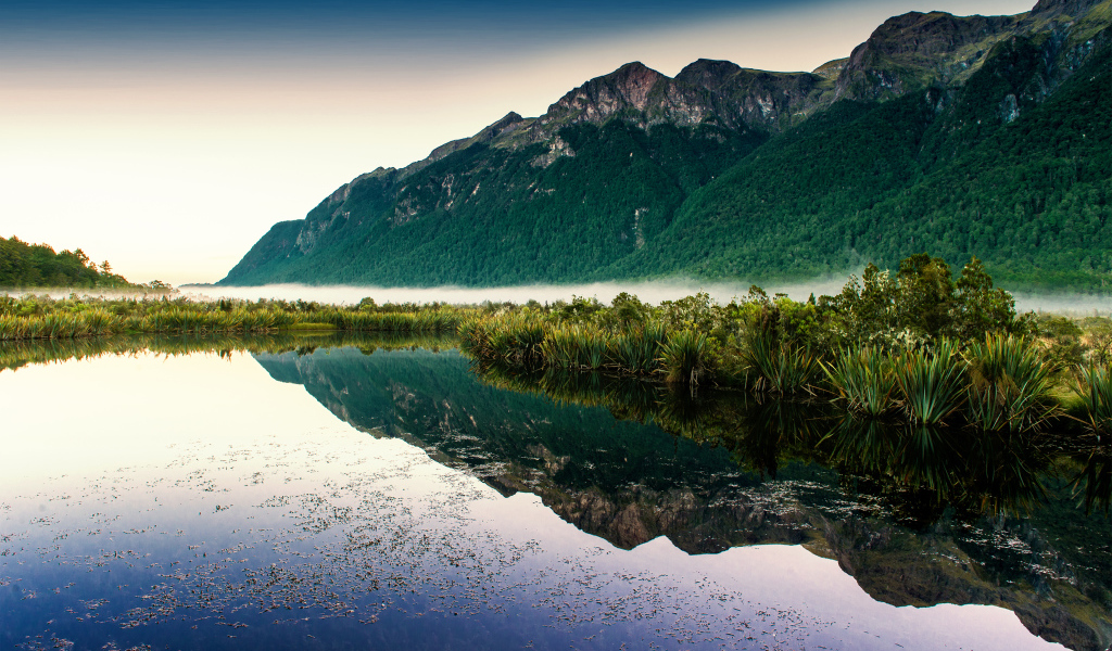 Зеркальное озеро, Новая Зеландия