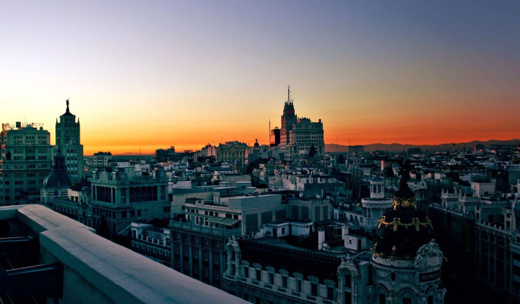 Закат в Мадриде