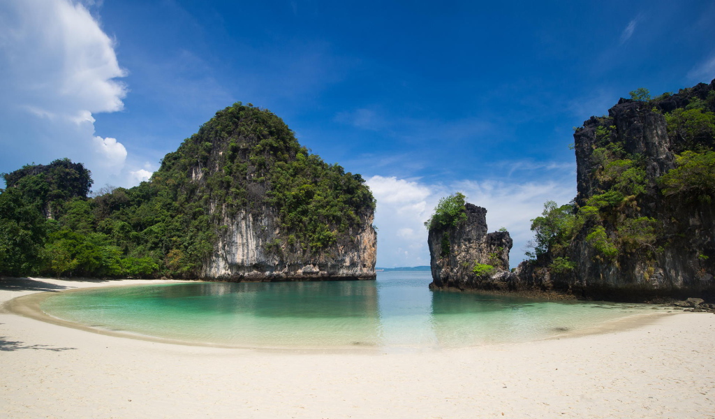 Тихая гавань на курорте Краби, Таиланд