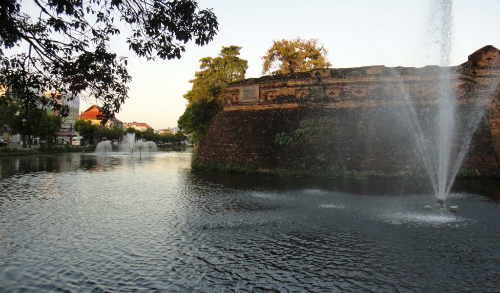 Городской парк на курорте Чианг Май, Таиланд