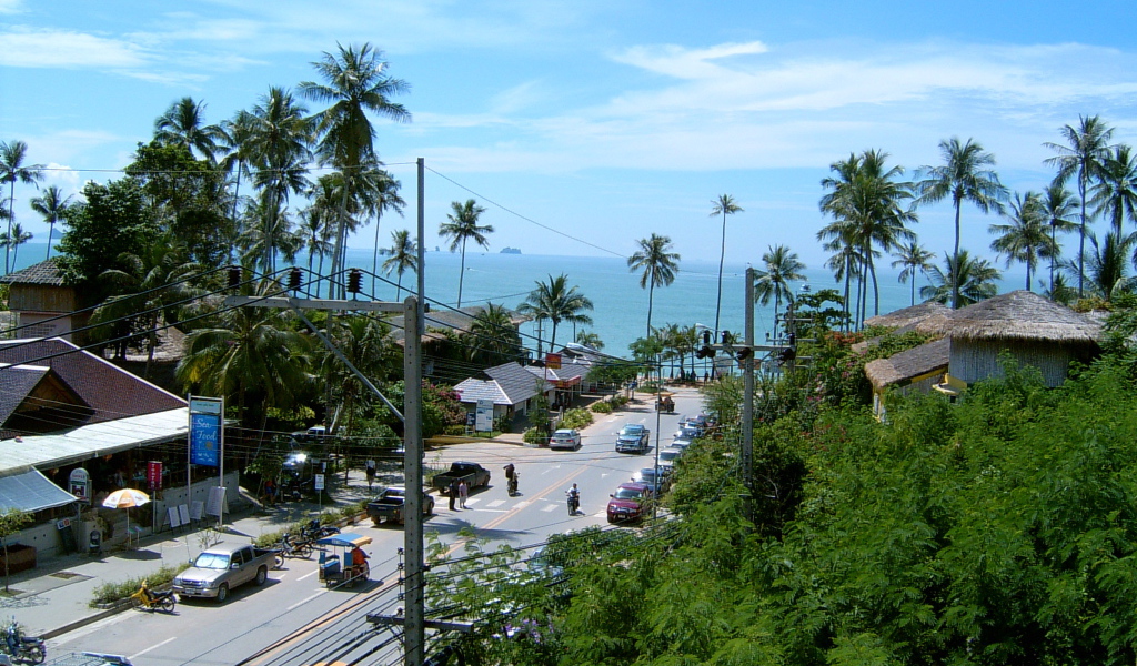 Городская улица на курорте Краби, Таиланд