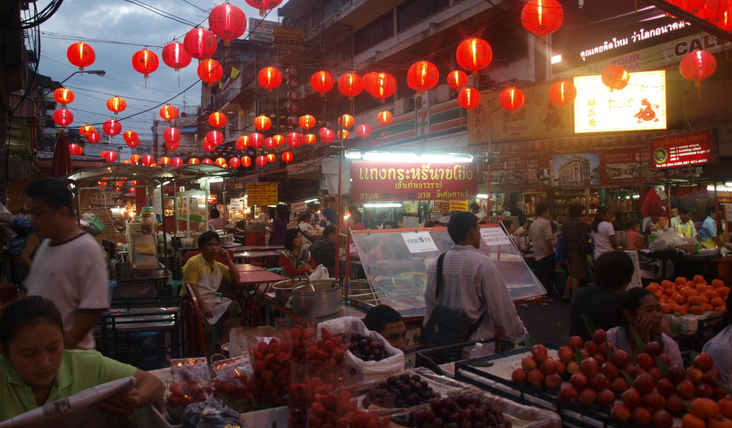 Рынок на курорте Лопбури, Таиланд